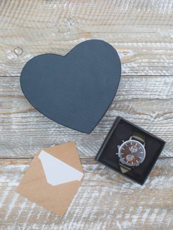 שעון יד לאישה - מתנה מפנקת 1 שעון יד לאישה – מתנה מפנקת