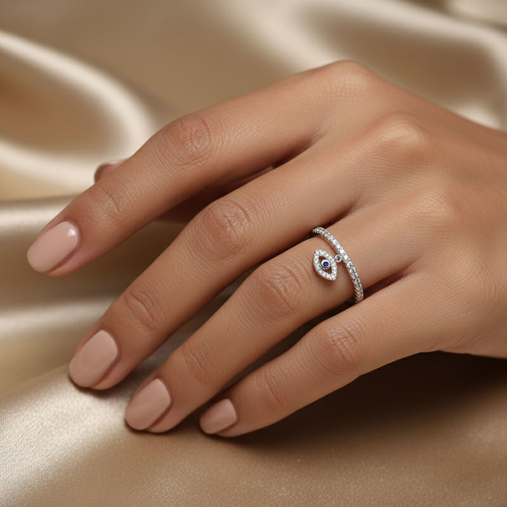 טבעת עין הרע אבן כחולה מכסף משובץ