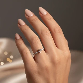 טבעת אות P מכסף משובץ