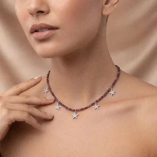 שרשרת צ'וקר / קולר חרוזים ורודות ותליוני כוכבים מכסף משובץ
