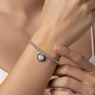 צמיד כדורים ותליוני לב מכסף בחריטה אישית דגם H8