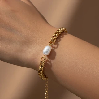 צמיד מאיה בציפוי זהב עם פנינה מלאכותית