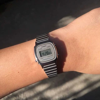 שעון יד דיגיטלי קסיו דגם - CASIO LA670WA-7DF
