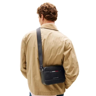 תיק טומי הילפיגר – TOMMY HILFIGER דגם AM0AM13489BDS