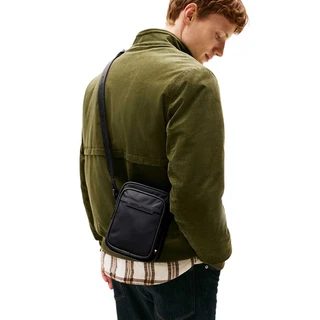 תיק טומי הילפיגר – TOMMY HILFIGER דגם AM0AM13465BDS