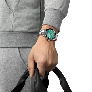 שעון טיסו לגבר דגם - TISSOT T120.410.11.091.00