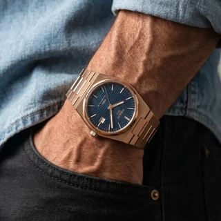 שעון טיסו לגבר דגם - TISSOT T137.407.33.041.00