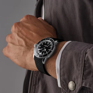 שעון ברייטלינג לגבר דגם – BREITLING AB3112241B1S1 – על פרק היד