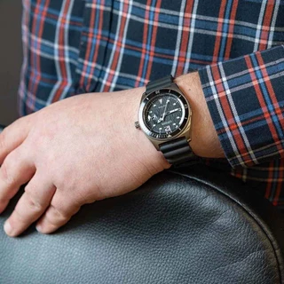 שעון לגבר סיטיזן - CITIZEN AW1889-00E